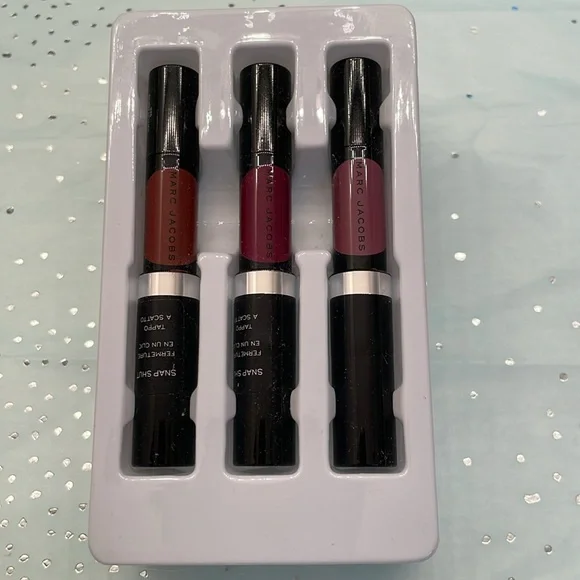 Marc Jacobs 3 Piece Travel Size Liquid Lip Crayon - Picture 3 of 11